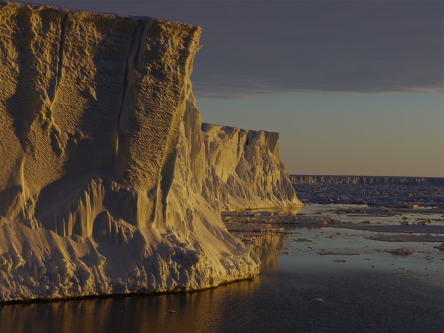 Fact of the Day: What is an ice cliff? 